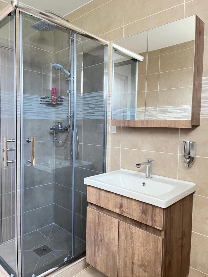 Surcin Apartment Ledine Dış mekan fotoğraf